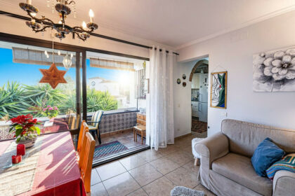 99fdefe5da240457eeebeb4f295b591a - 19