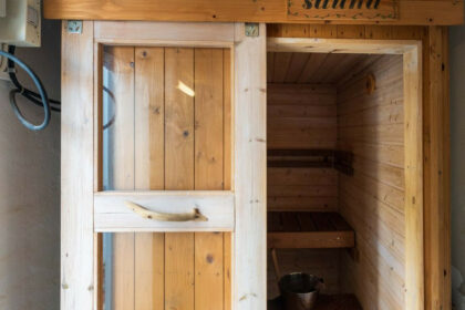 99fdefe5da240457eeebeb4f295b591a - 24