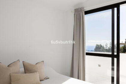 9acffb66368a5de04e9954a2b4d37040 - 10