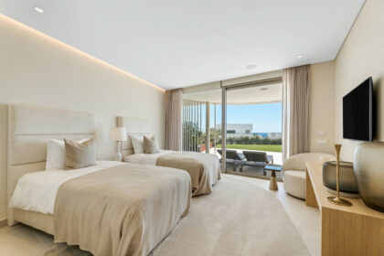 9ba04aae8826eb0aafcd82adf84d2237 - 10