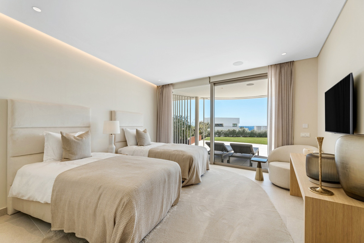 9ba04aae8826eb0aafcd82adf84d2237 - 10