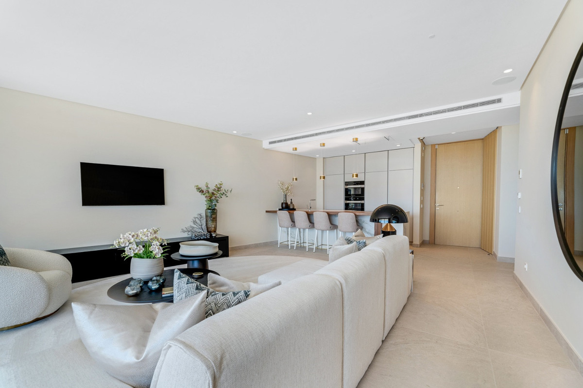 9ba04aae8826eb0aafcd82adf84d2237 - 12