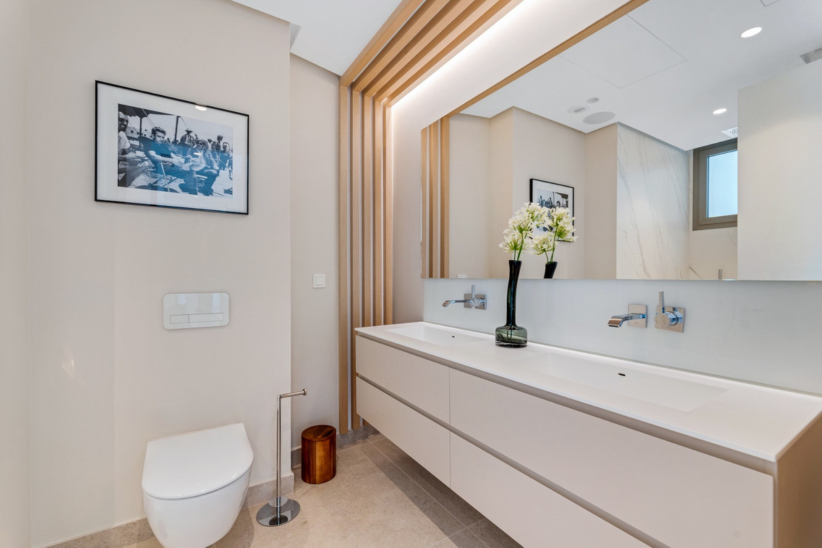 9ba04aae8826eb0aafcd82adf84d2237 - 9