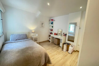 9c764b12147050d87af13785a8971762 - 19