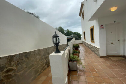 9c764b12147050d87af13785a8971762 - 47