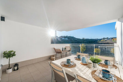 9efe0ccd53f1722a10b251ed92b1f1bf - 1