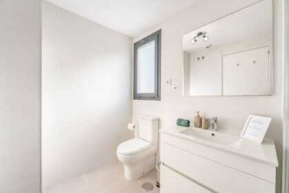 9efe0ccd53f1722a10b251ed92b1f1bf - 17