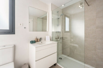 9efe0ccd53f1722a10b251ed92b1f1bf - 23