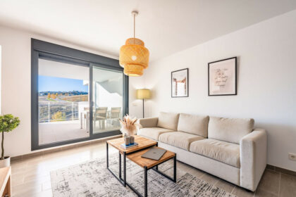 9efe0ccd53f1722a10b251ed92b1f1bf - 9