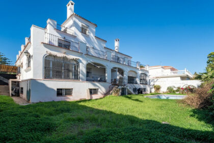 9f3117e26db13eb148053fee2fe2eb45 - 1