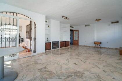 9f3117e26db13eb148053fee2fe2eb45 - 11