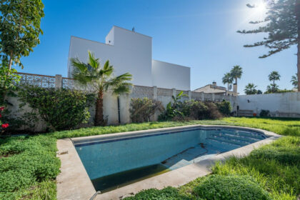 9f3117e26db13eb148053fee2fe2eb45 - 4