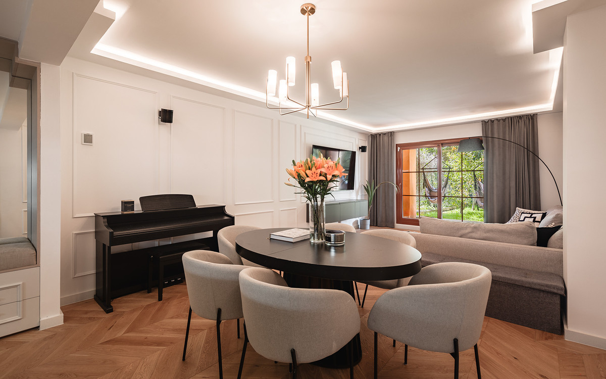 a044ca6e9e43e2f7532f671205e842f4 - 16