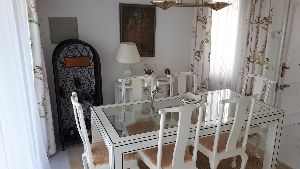 a0cc5139250c2cd59d4ef4bc87e5e883 - 14