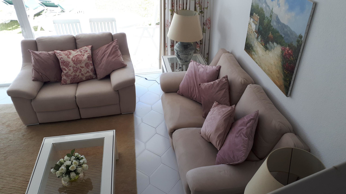 a0cc5139250c2cd59d4ef4bc87e5e883 - 19