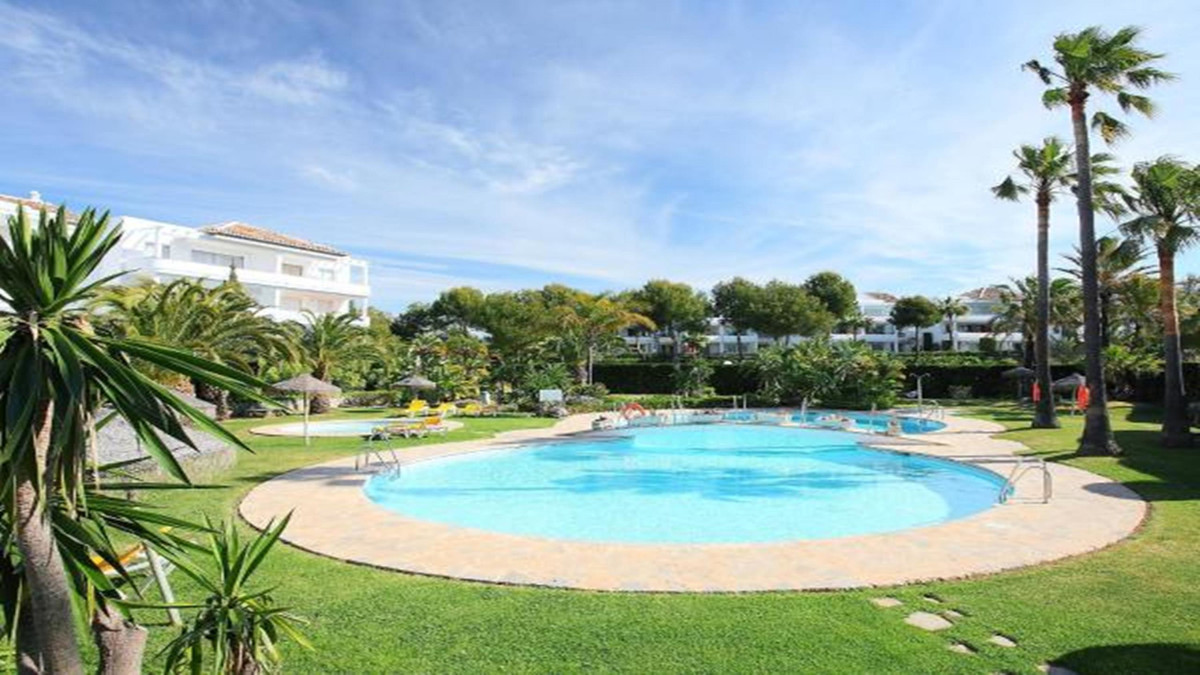 a0cc5139250c2cd59d4ef4bc87e5e883 - 20