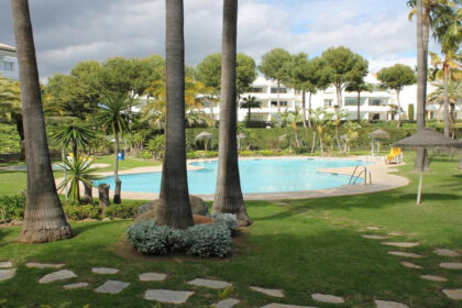 a0cc5139250c2cd59d4ef4bc87e5e883 - 22