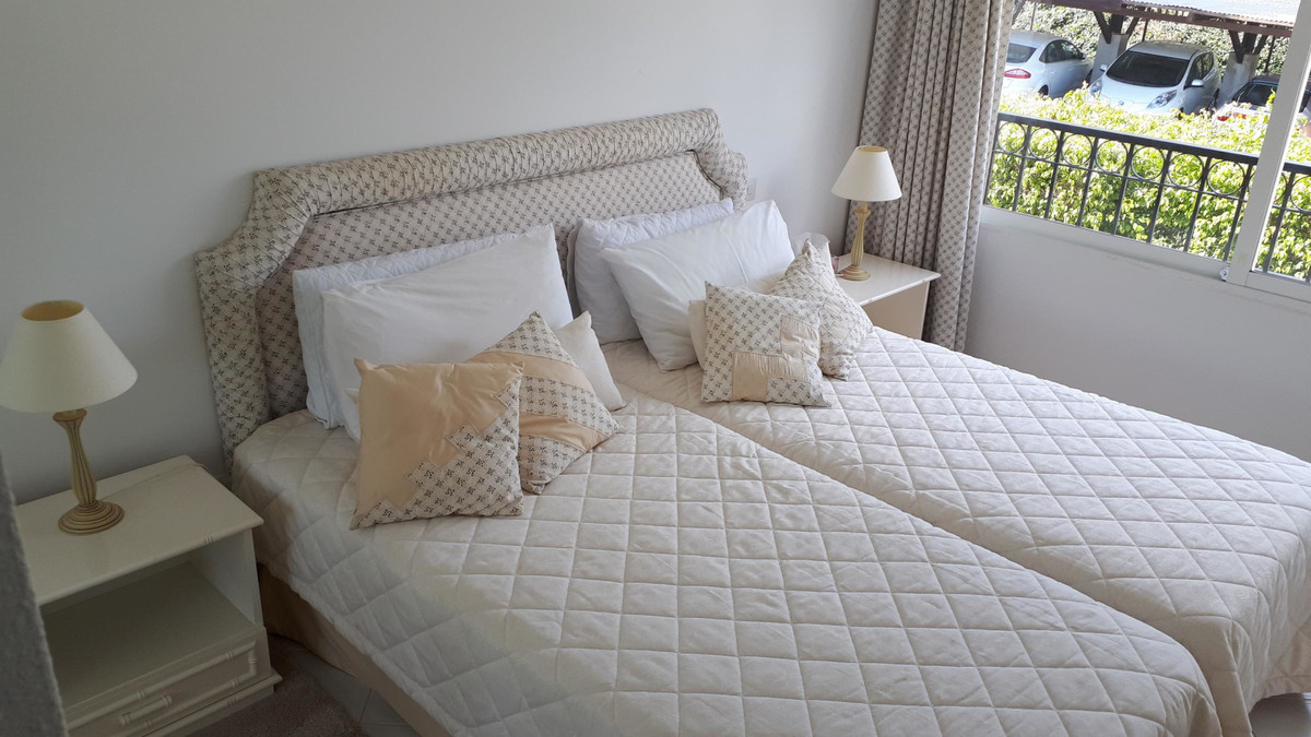 a0cc5139250c2cd59d4ef4bc87e5e883 - 35