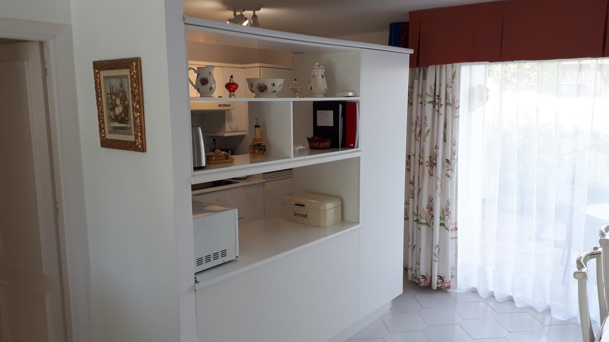 a0cc5139250c2cd59d4ef4bc87e5e883 - 4