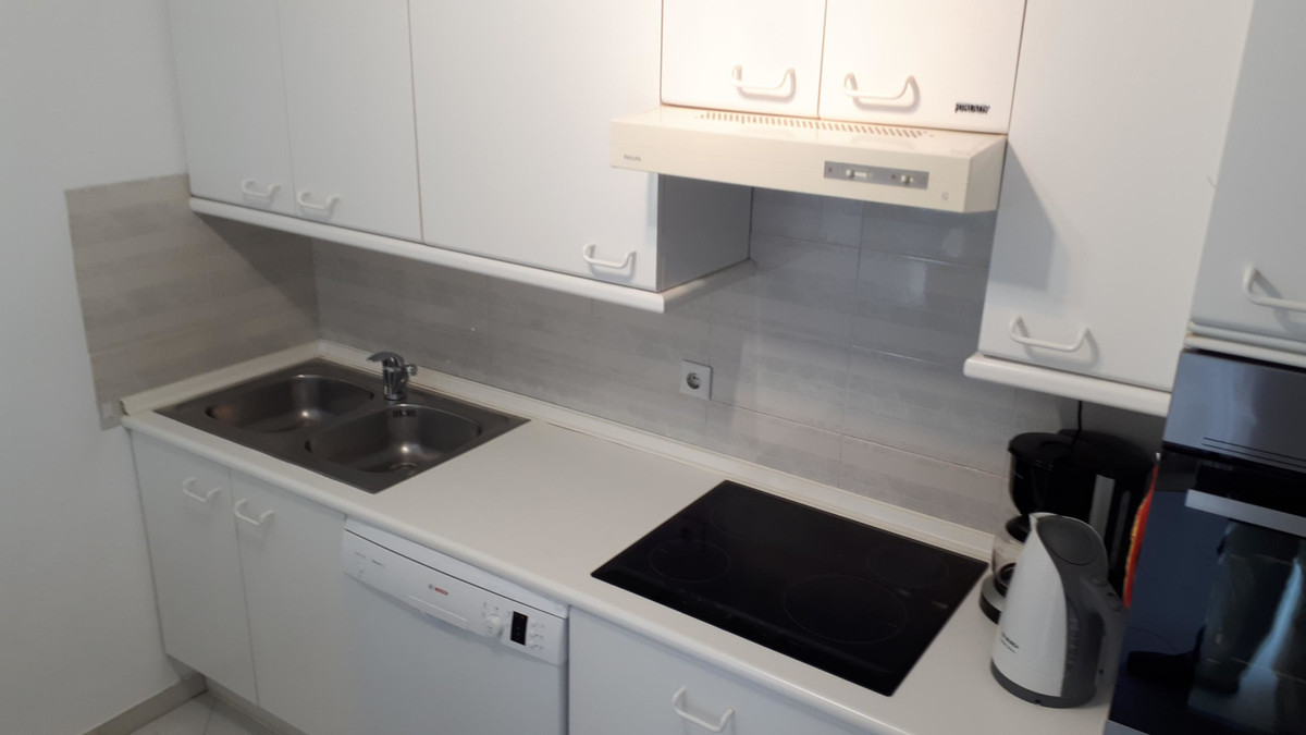 a0cc5139250c2cd59d4ef4bc87e5e883 - 6