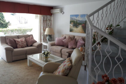 a0cc5139250c2cd59d4ef4bc87e5e883 - 9