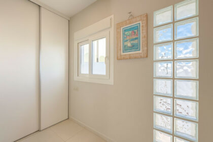 a127738b8aa52dc5af525cdf40c4971a - 31