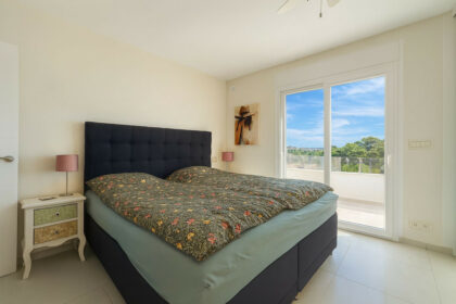 a127738b8aa52dc5af525cdf40c4971a - 37