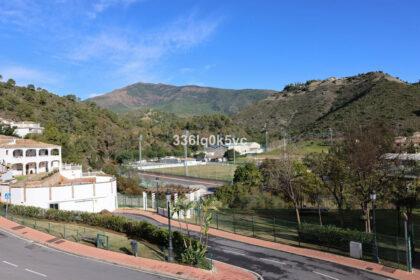 a15978e2207dbd4b1a33bc7dda6a8240 - 19