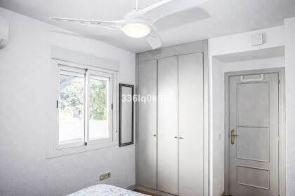 a15978e2207dbd4b1a33bc7dda6a8240 - 20