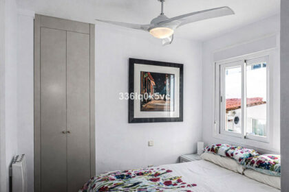 a15978e2207dbd4b1a33bc7dda6a8240 - 23