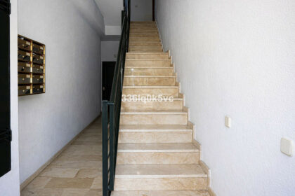 a15978e2207dbd4b1a33bc7dda6a8240 - 26