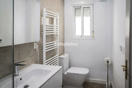 a15978e2207dbd4b1a33bc7dda6a8240 - 6