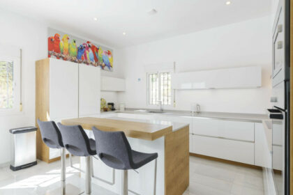 a1b51ee79ad222d62f102e1f166d0ab8 - 14