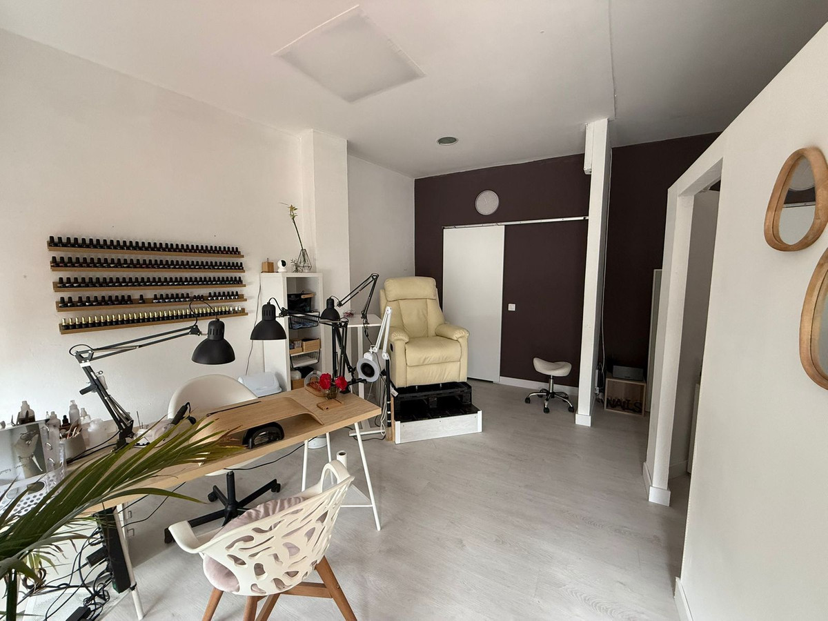 a1ca0c81fce1f9e4c6ad12b1ab250246 - 10