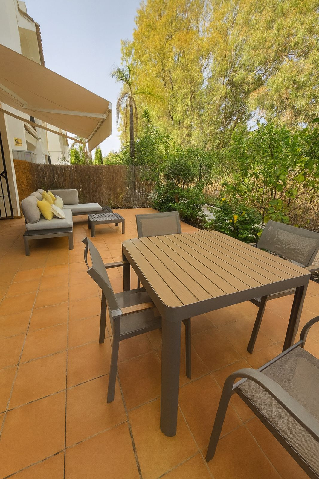 a24c31bb857027d3c4e28579353290fe - 14