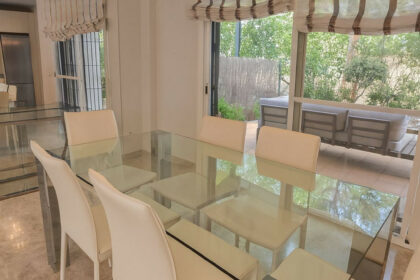 a24c31bb857027d3c4e28579353290fe - 18