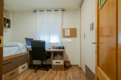 a25afe89afb8371f8750b3b7db20179b - 17