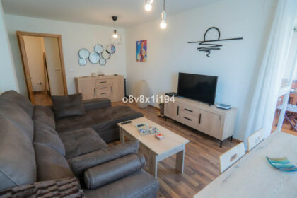 a25afe89afb8371f8750b3b7db20179b - 24