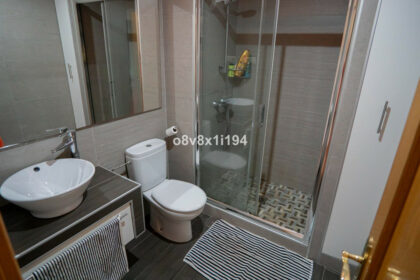 a25afe89afb8371f8750b3b7db20179b - 35