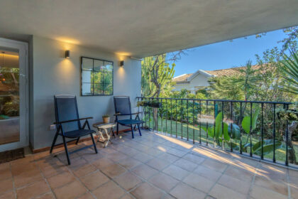 a3339d2245e92a21a2be97d631a4f6cd - 24