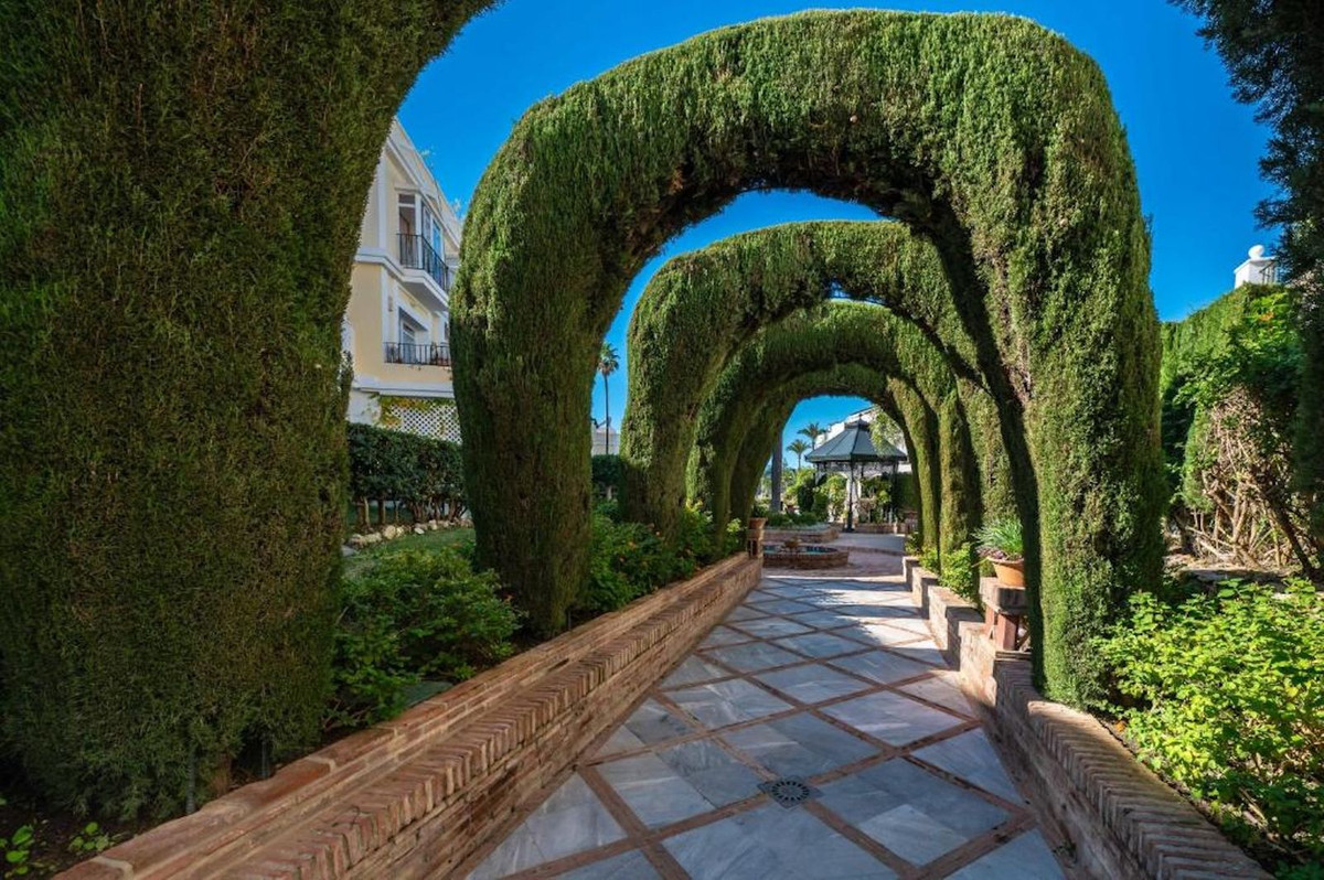 a335a2a923015ac2c5796a3996923c28 - 30