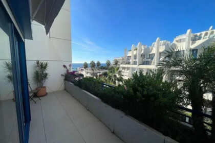 a3618c4f7bb9d8cb7bcbc97953f4a935 - 10