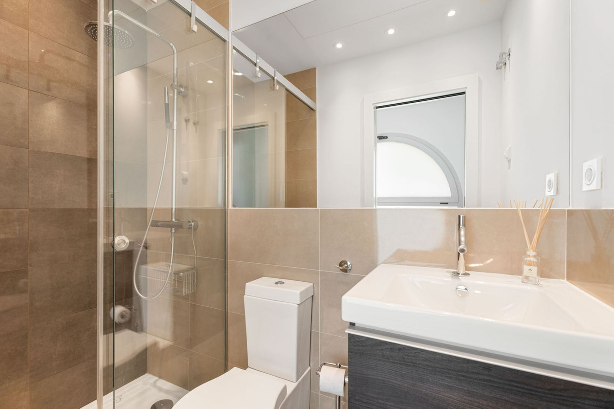 a3c849ddbb1626c249a62de730cd152d - 37