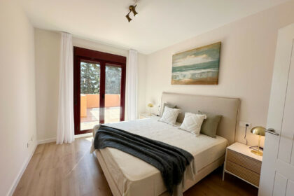 a4356e65d8c87e00b0f8d5cfe4423f65 - 9