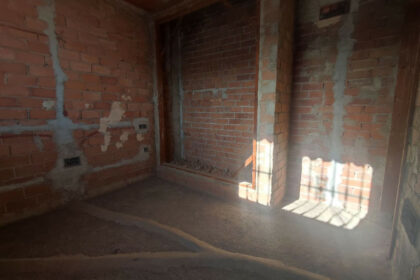 a50187e3c11369b5d842aadb194685bb - 12