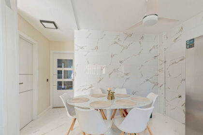 a51884f58962e421ccdbfb4a0d424eb2 - 12