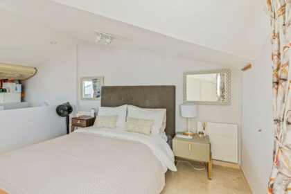 a51884f58962e421ccdbfb4a0d424eb2 - 28