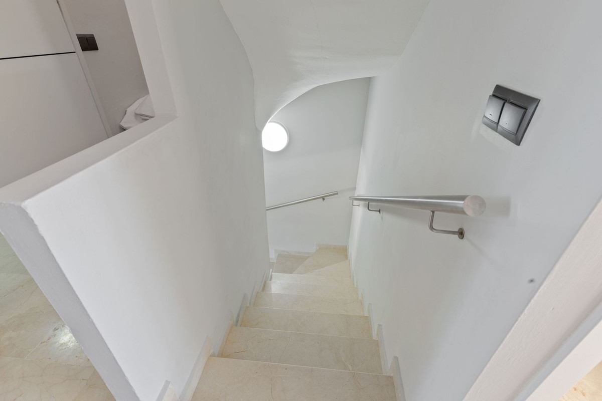 a51884f58962e421ccdbfb4a0d424eb2 - 37