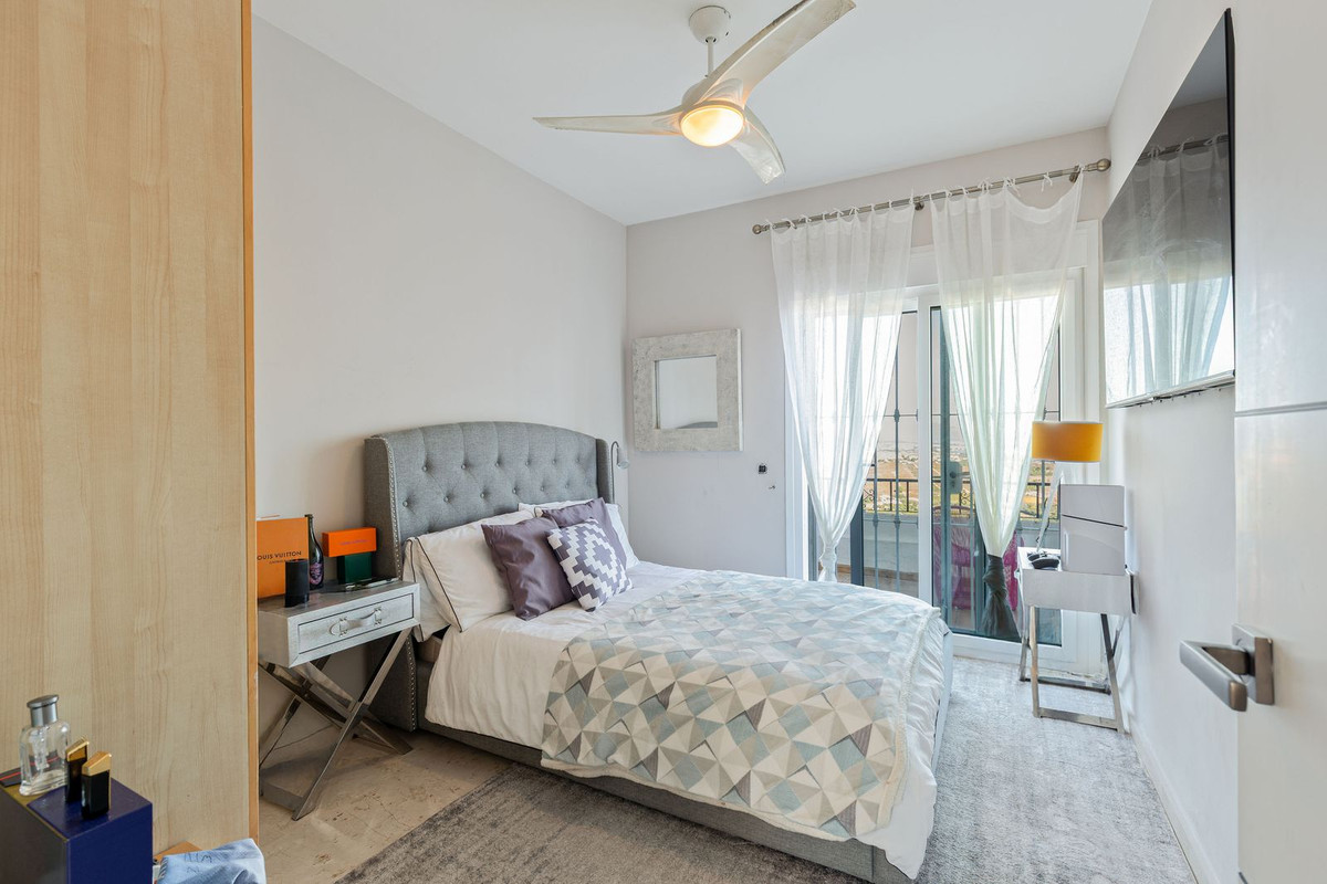 a51884f58962e421ccdbfb4a0d424eb2 - 38