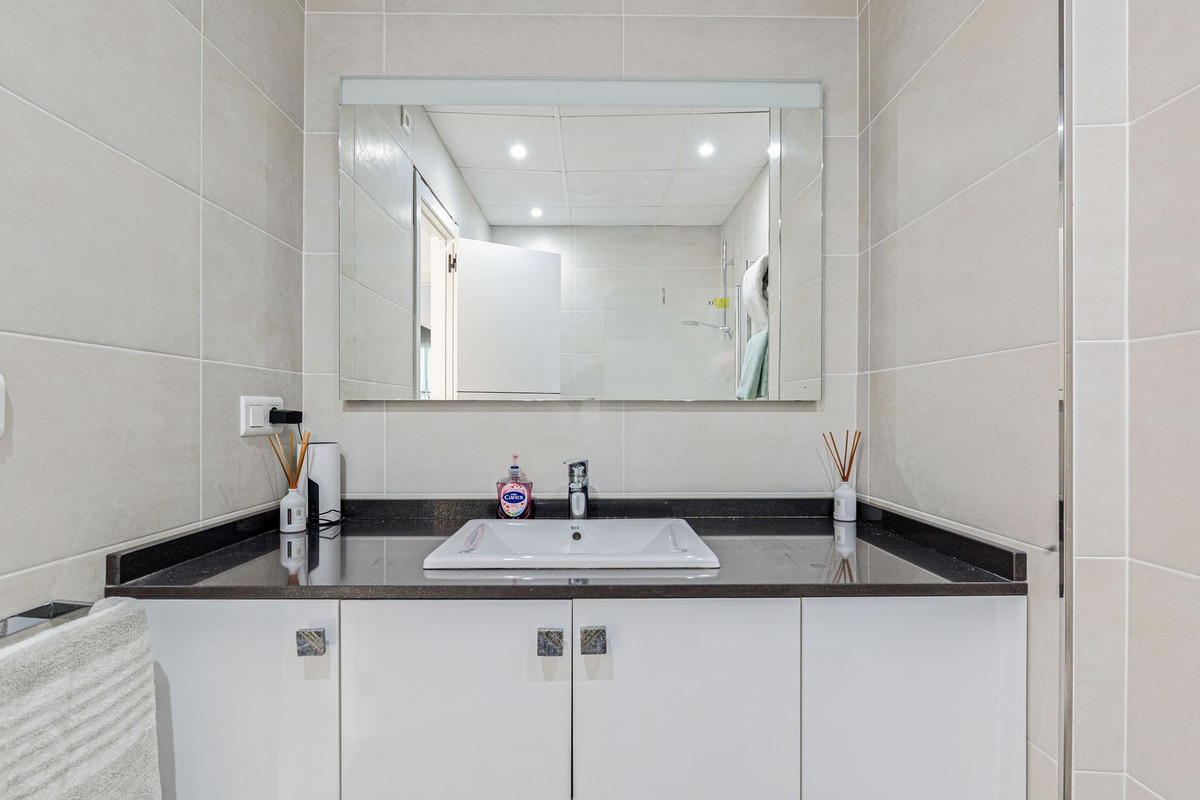 a51884f58962e421ccdbfb4a0d424eb2 - 44